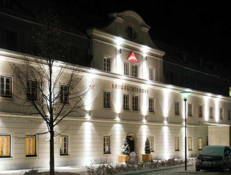 Lambrechterhof - Das Naturparkhotel Sankt Lambrecht Esterno foto